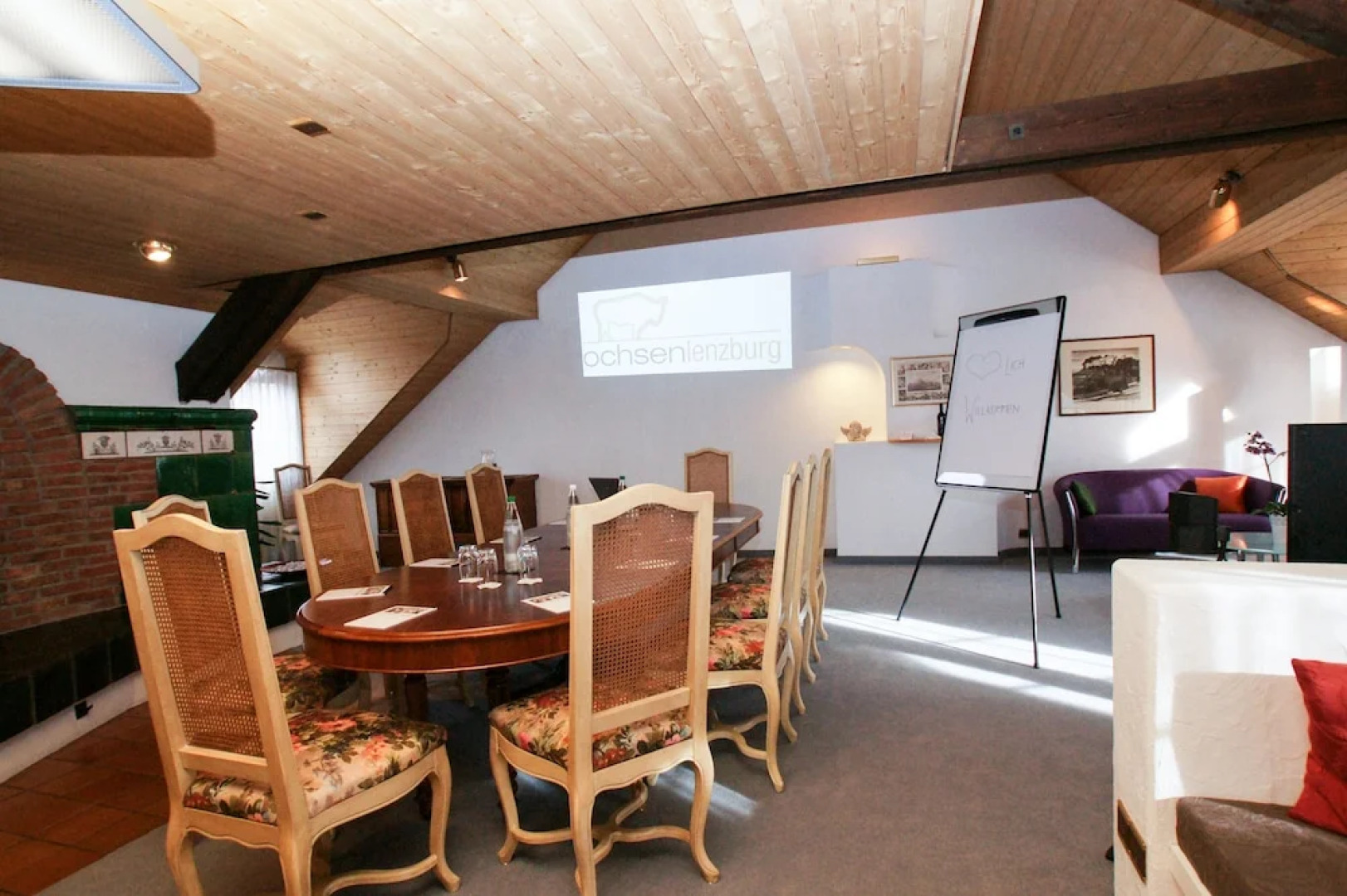 Ochsen Lodge by Ochsen Lenzburg