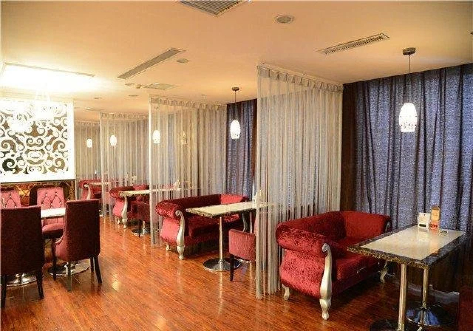 Yiyuan Business Inn