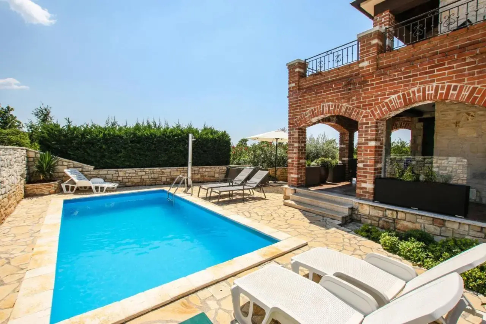 Villa Istriana Jakob with Pool