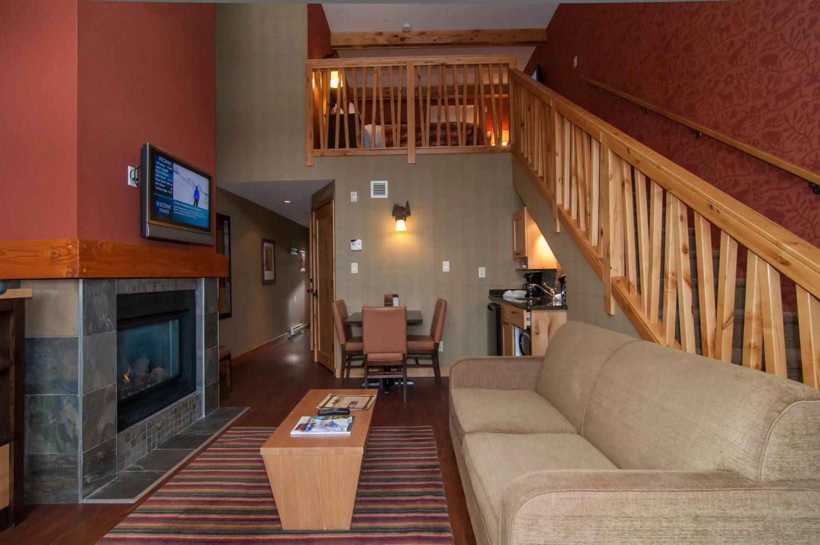 The Fox Hotel and Suites