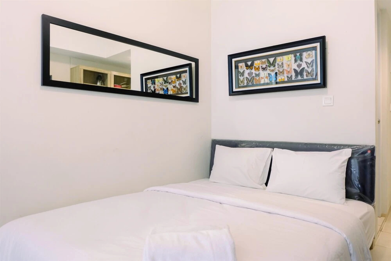 Stylish Studio The Springlake Summarecon Bekasi Apartment