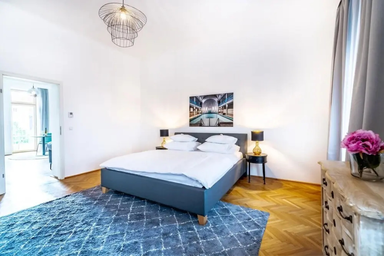 Apartment With Terrace King Bed in Krems Stadt