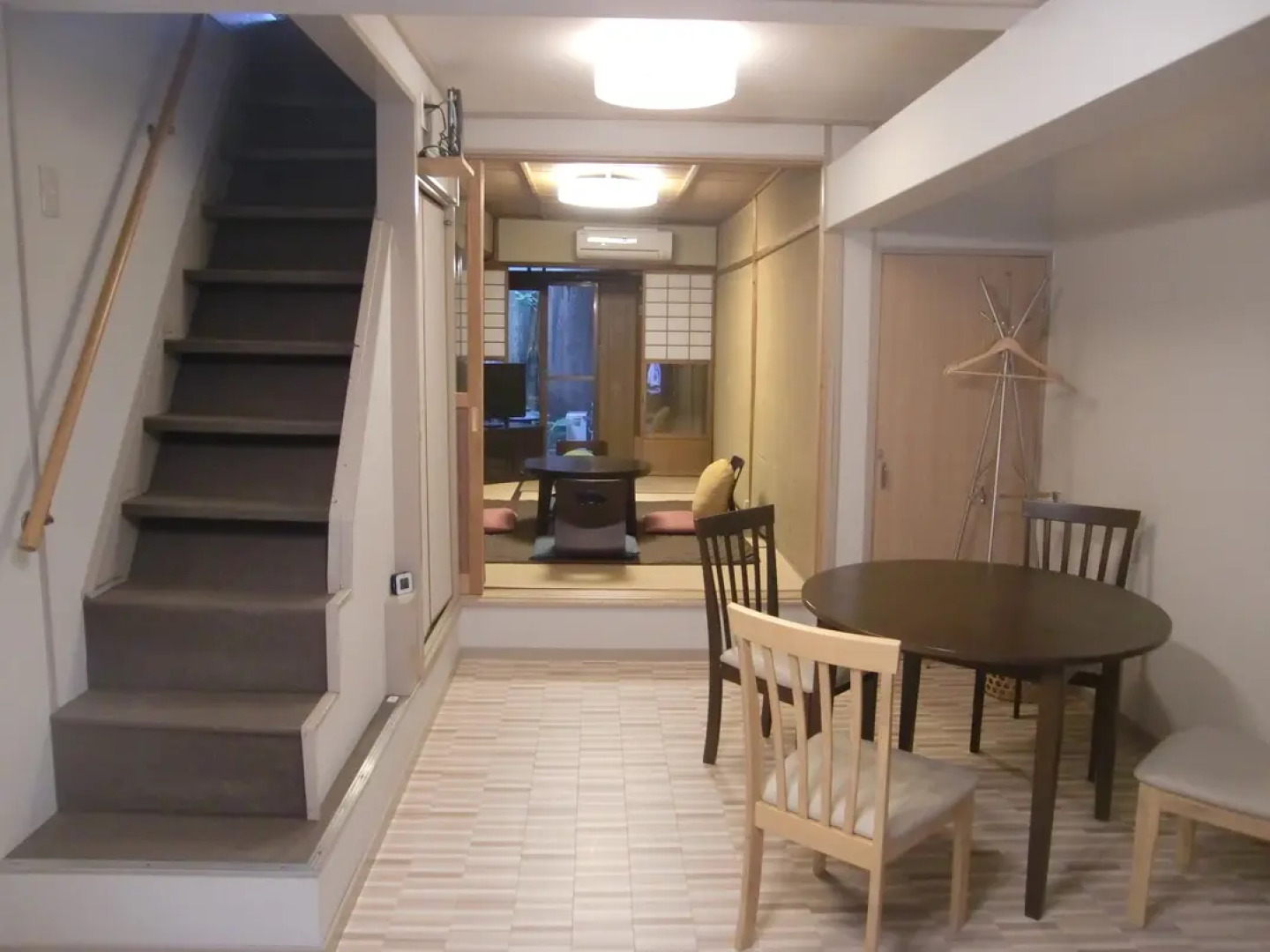 Sanjo Karasuma no Yado Suzuran