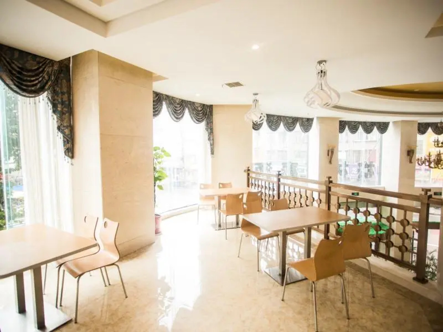 Green Tree Inn Hubei Xiaogan Dawu County Changzheng Bei Road