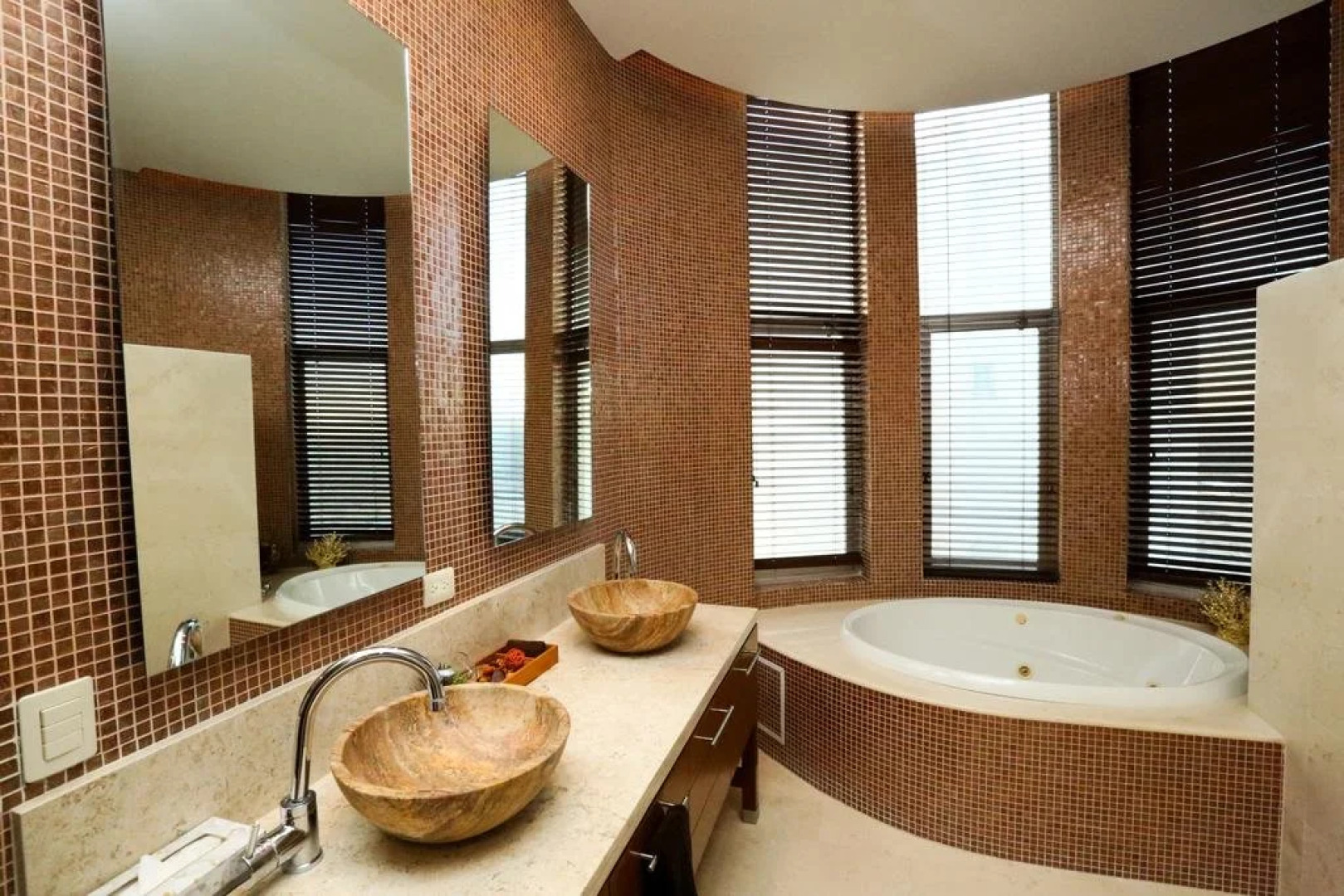 Encanto Living by Kivoya