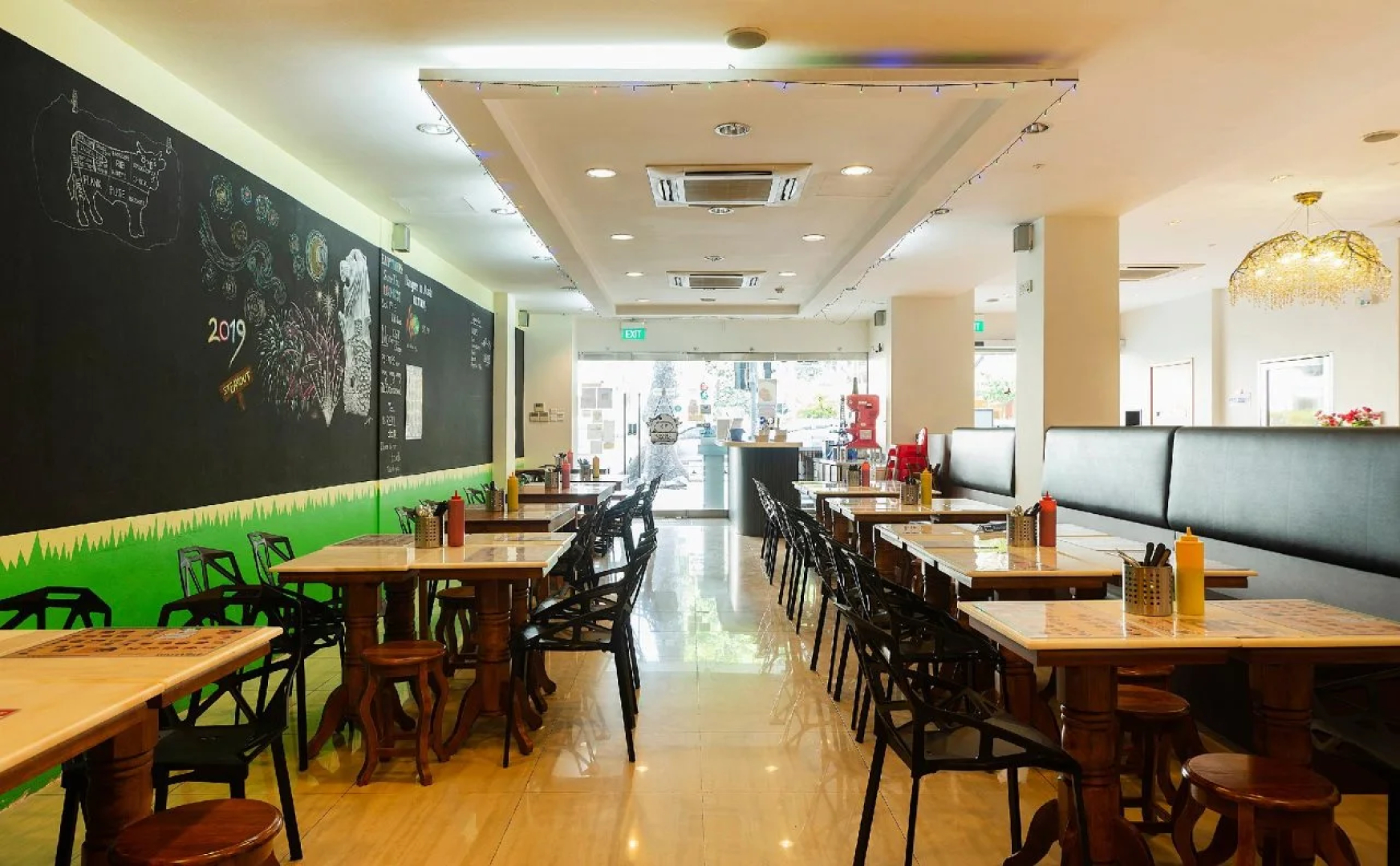 Victoria Hotel, a NuVe Group Collection