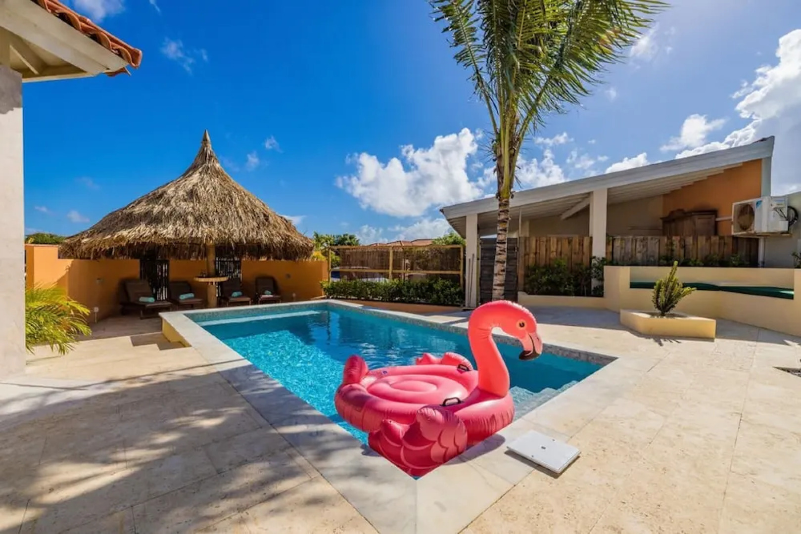 NEW Villa - Beautiful 3BR 2BA With Private Pool