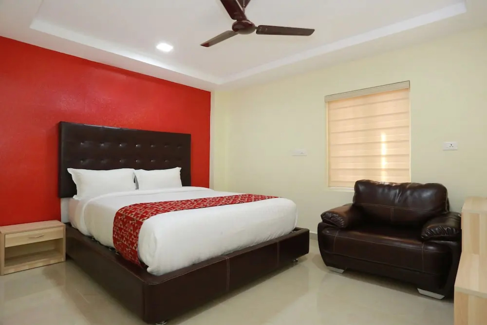 OYO 10149 Noor Residency