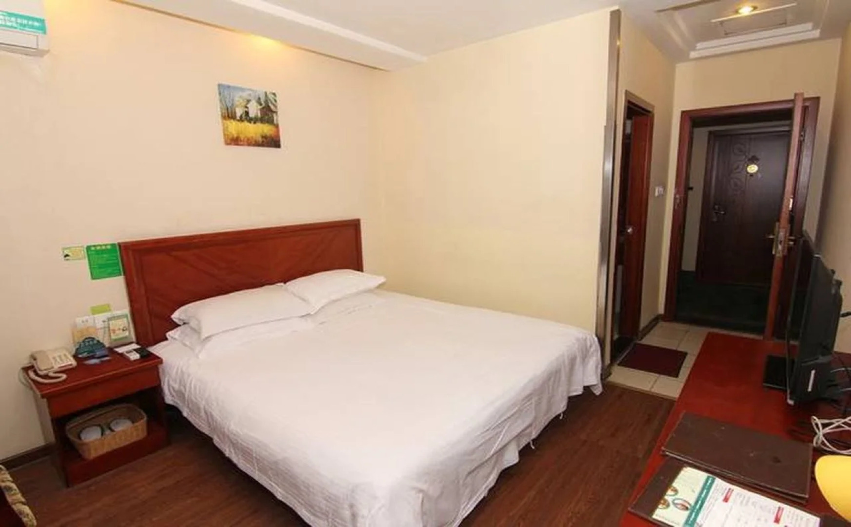 GreenTree Inn Hebei Langfang Yanjiao Yanling Road Daxuecheng Express Hotel