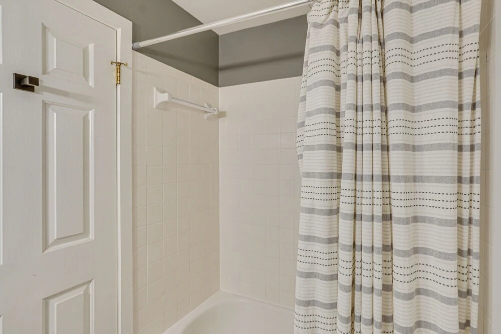 Osage Beach Condo w/ Indoor Pool & Lake View!