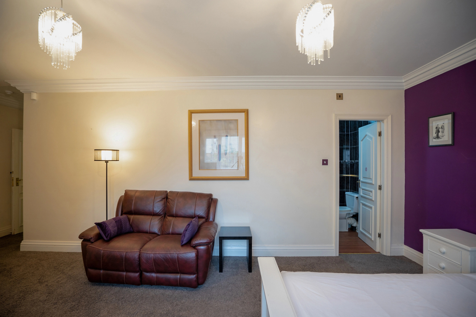 OYO Oakcroft Guest House Manchester Airport