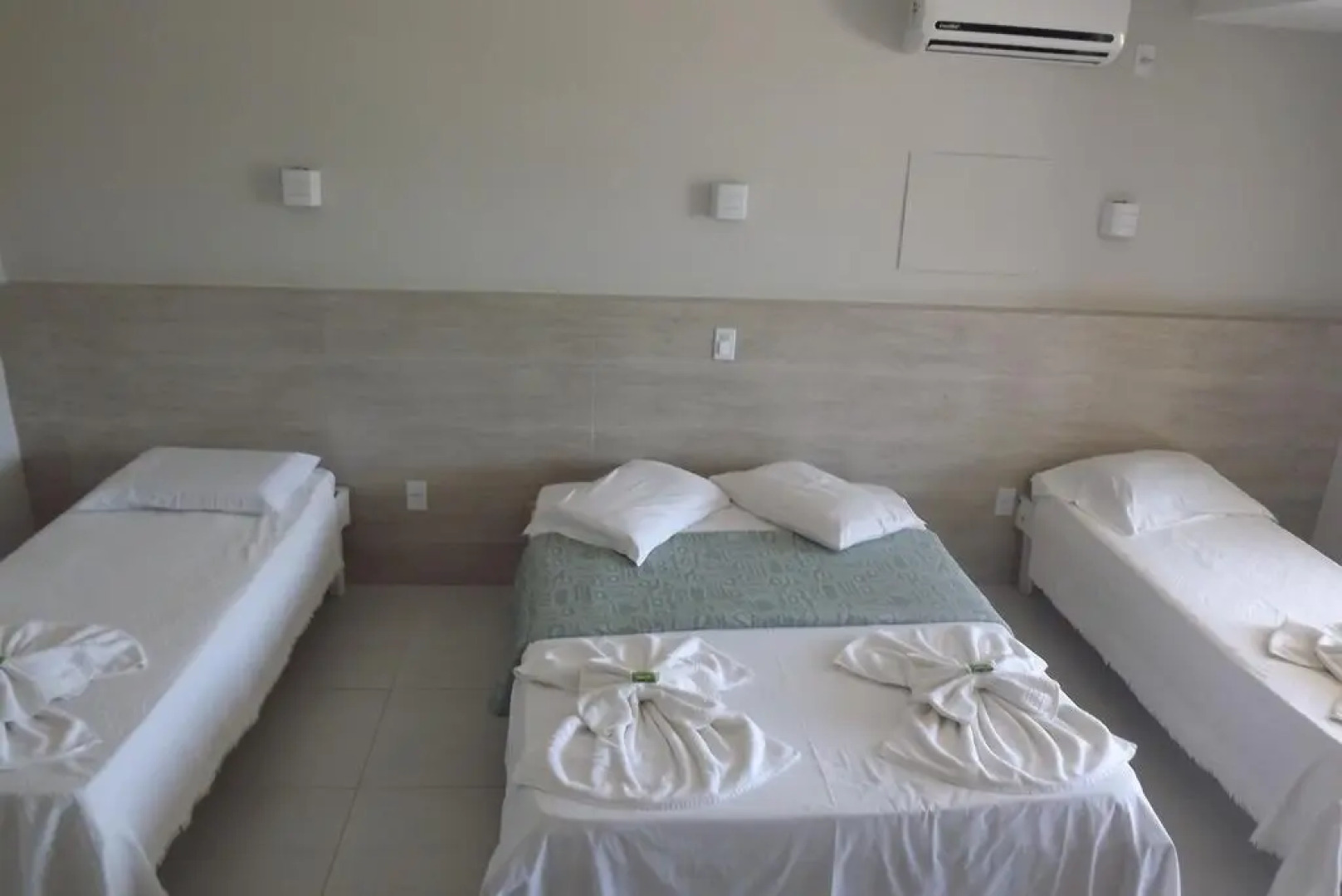 Hotel Amendoeiras Praia