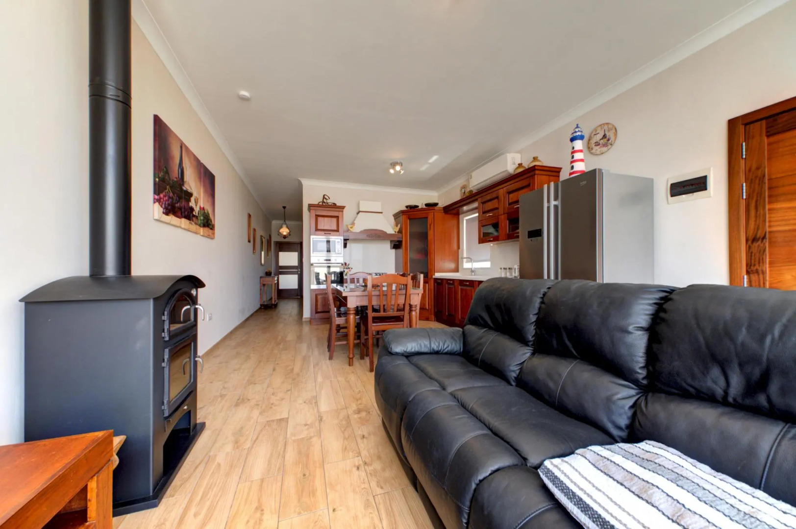 Modern Seaside 2 BR APT w Spectacular Views