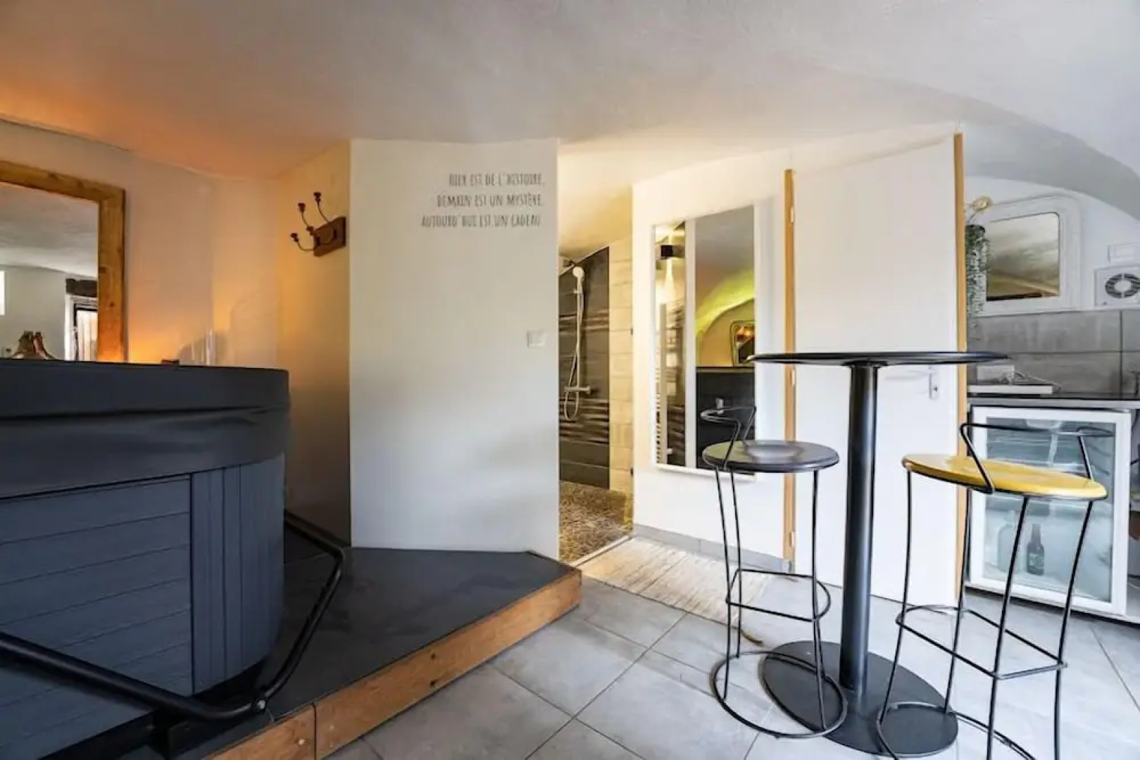 Chambres d’hôtes, Gîte, Suite : “Au Hangar ”