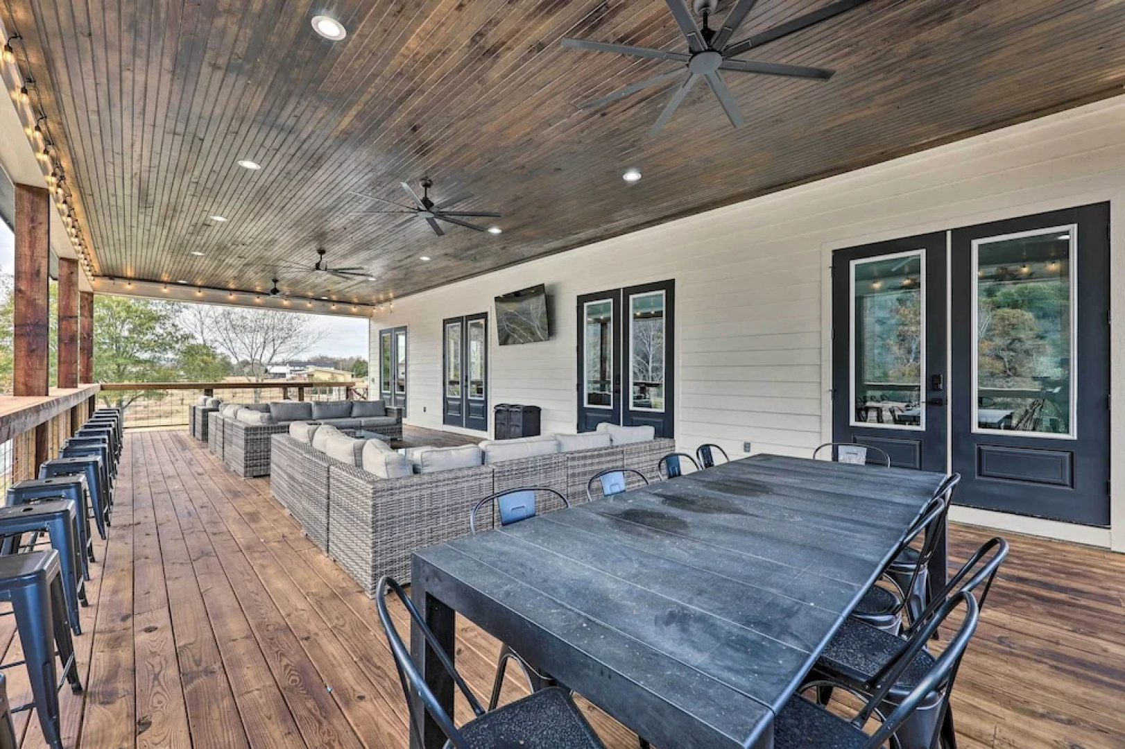 Lavish Riverfront Escape w/ Gas Grill!