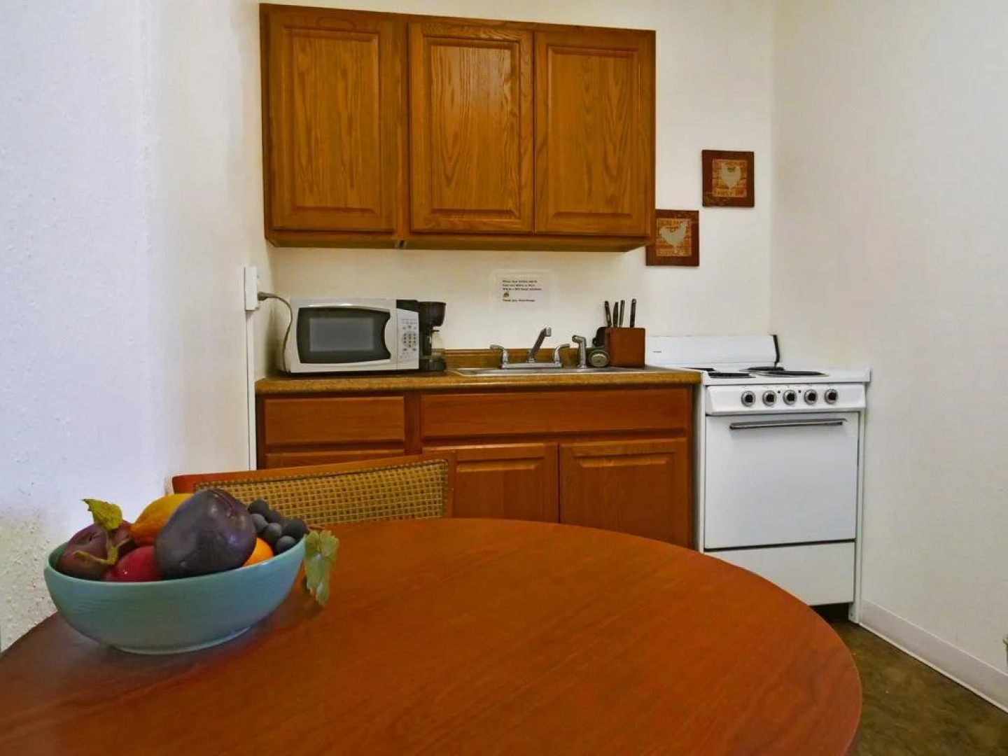 The Junction Hotel and Hostel