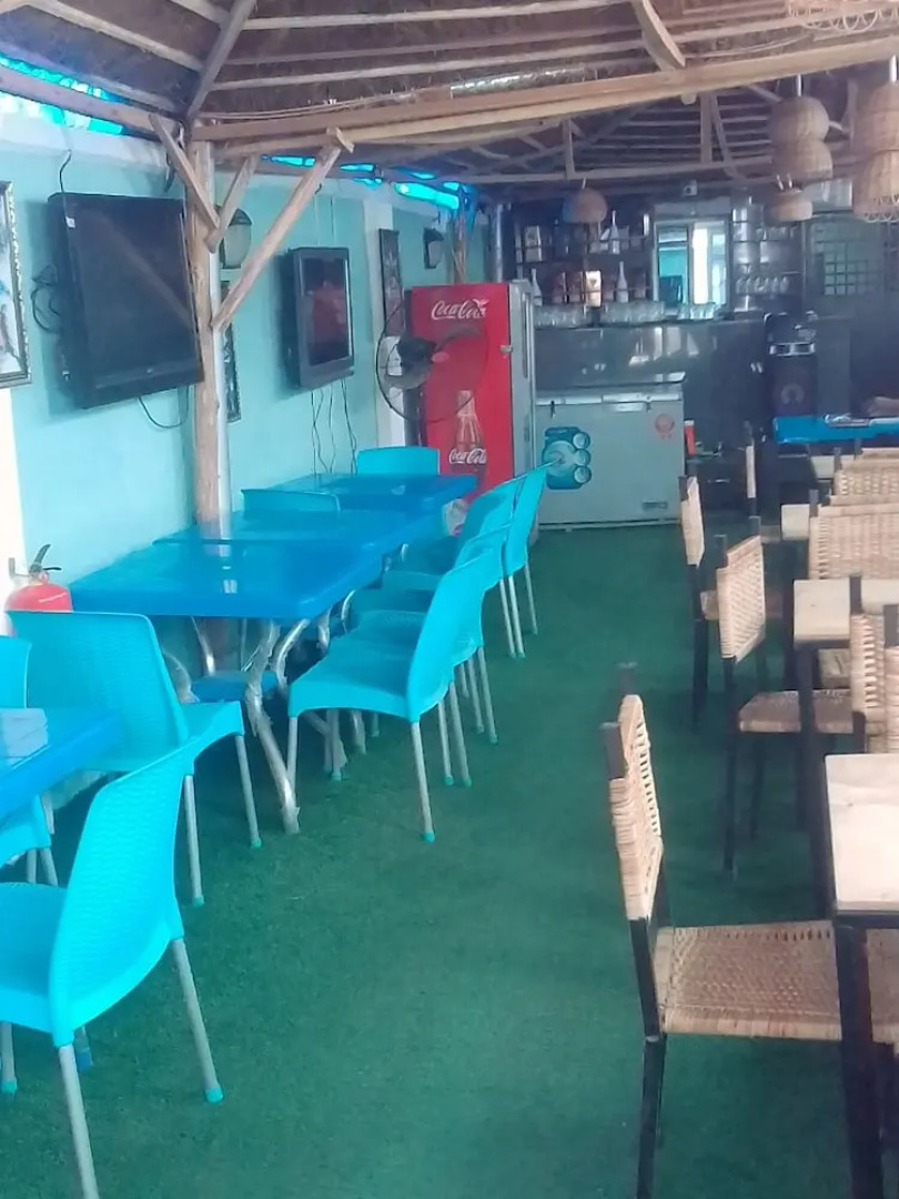 House Eleven Hotels and Apartments