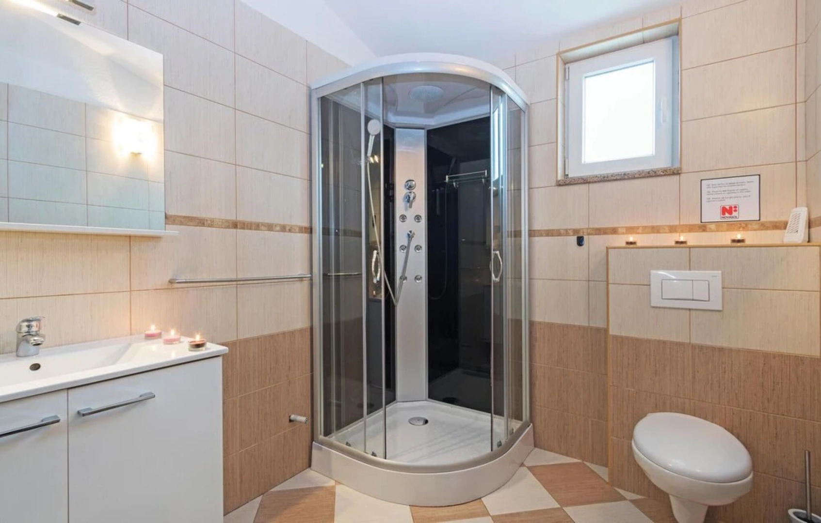 Amazing Home in Pula with Hot Tub, WiFi & 4 Bedrooms