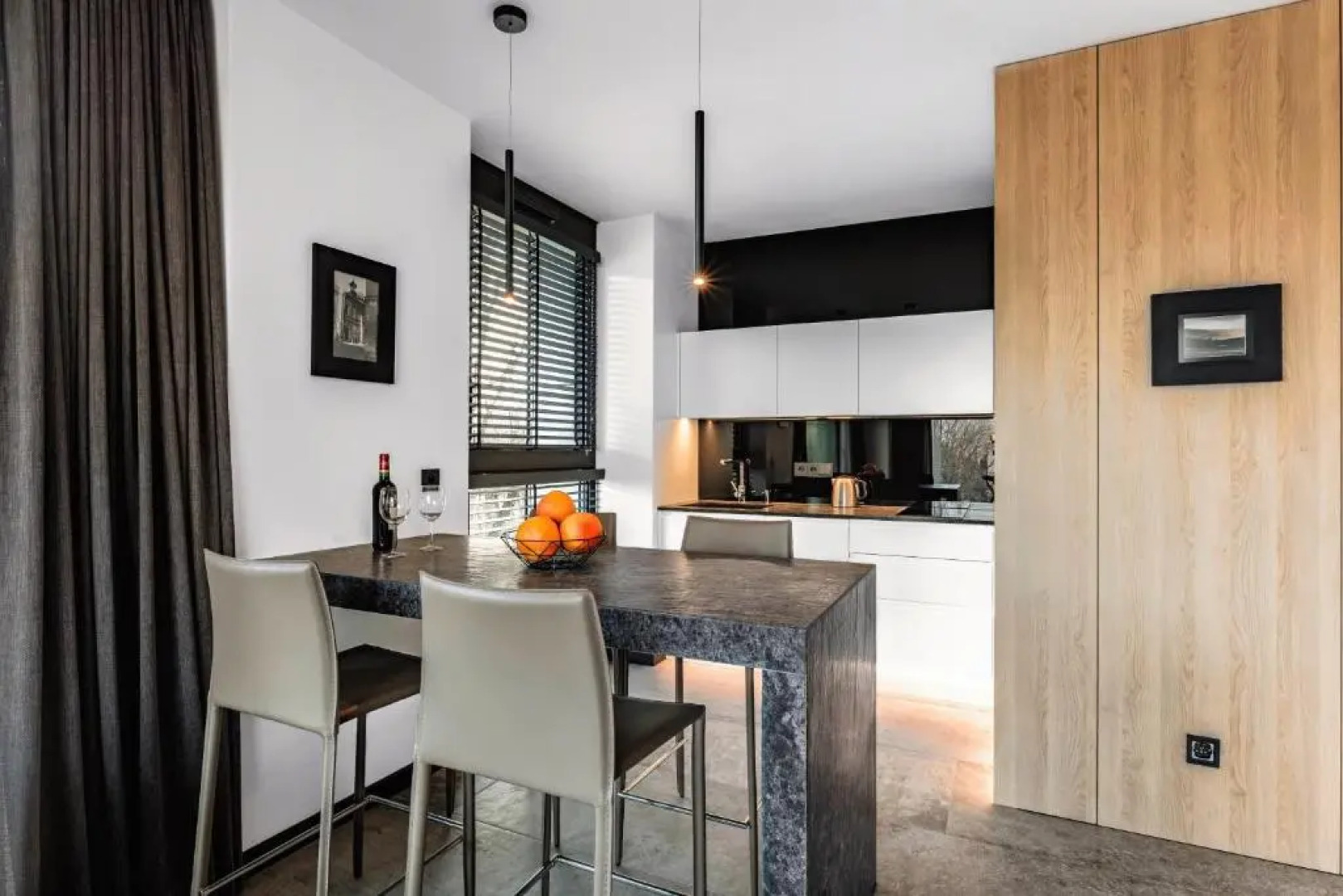 PLATiNIUM RESIDENCE&SPA BASEN-SAUNA CENTRUM