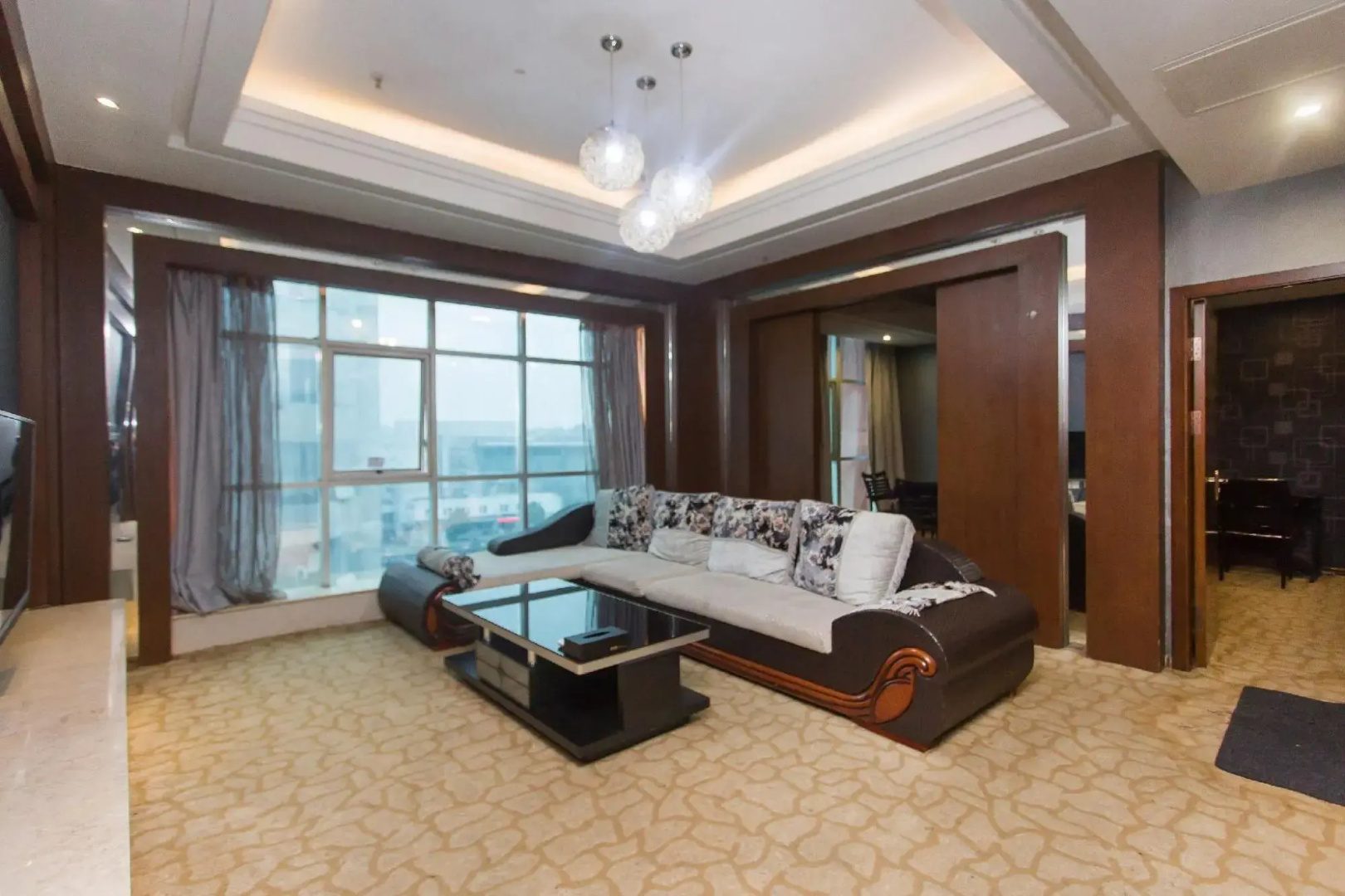6+1 Chain Hotel Huaihua Railway Station