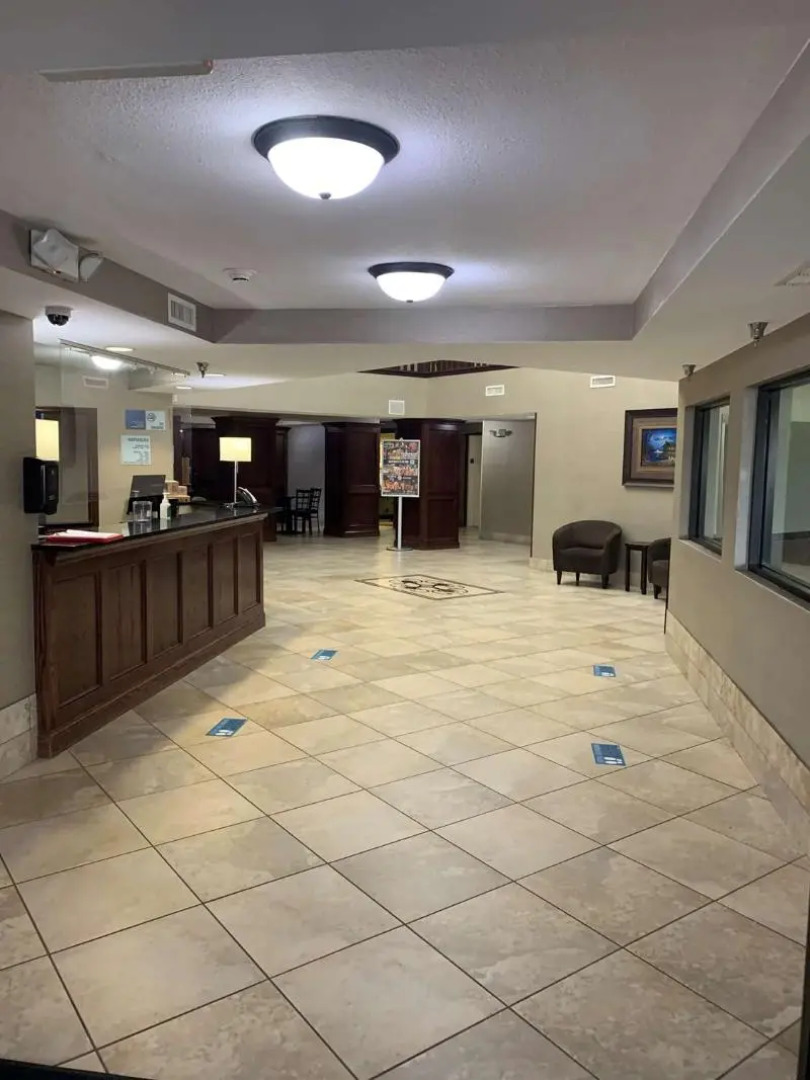 Best Western Watertown Inn and Suites