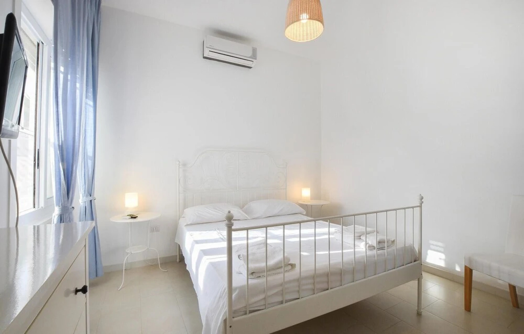 Amazing Home in Scoglitti With 4 Bedrooms and Wifi