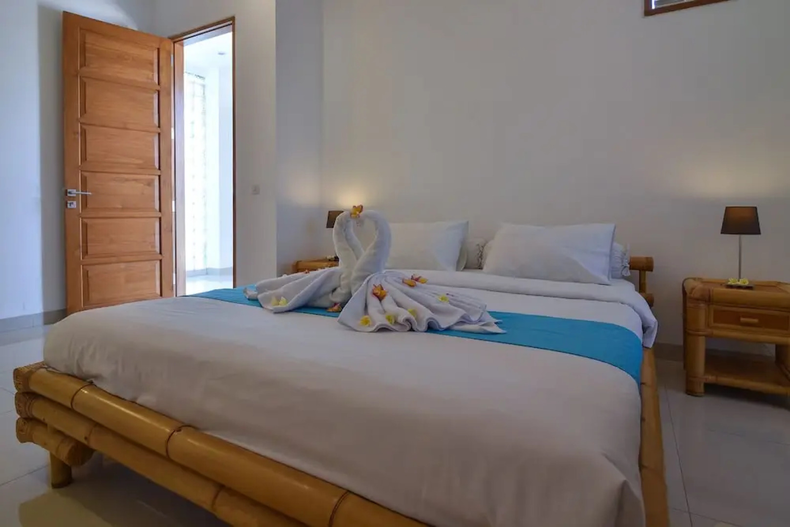 Villa Lovina Beach 2