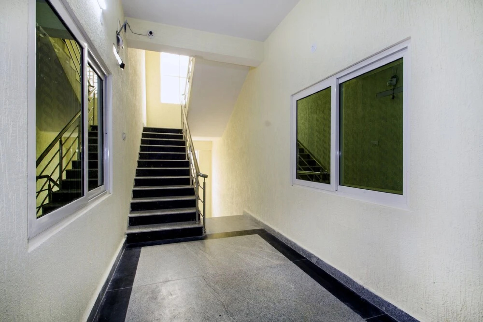 OYO 6663 Airport Pride Inn