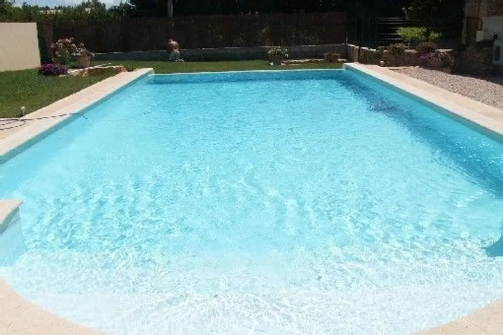 House With 2 Bedrooms in Aubignan, With Shared Pool, Enclosed Garden and Wifi - 120 km From the Beach