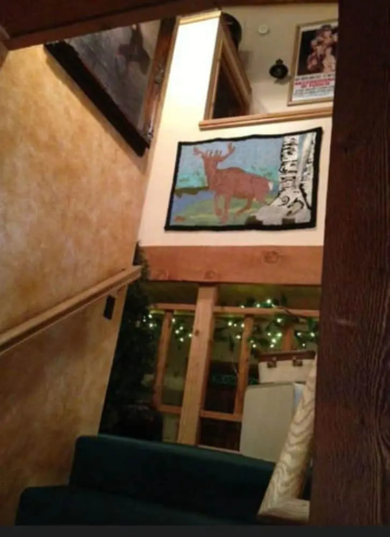 Eagles Nest B&B and Cottage Suites
