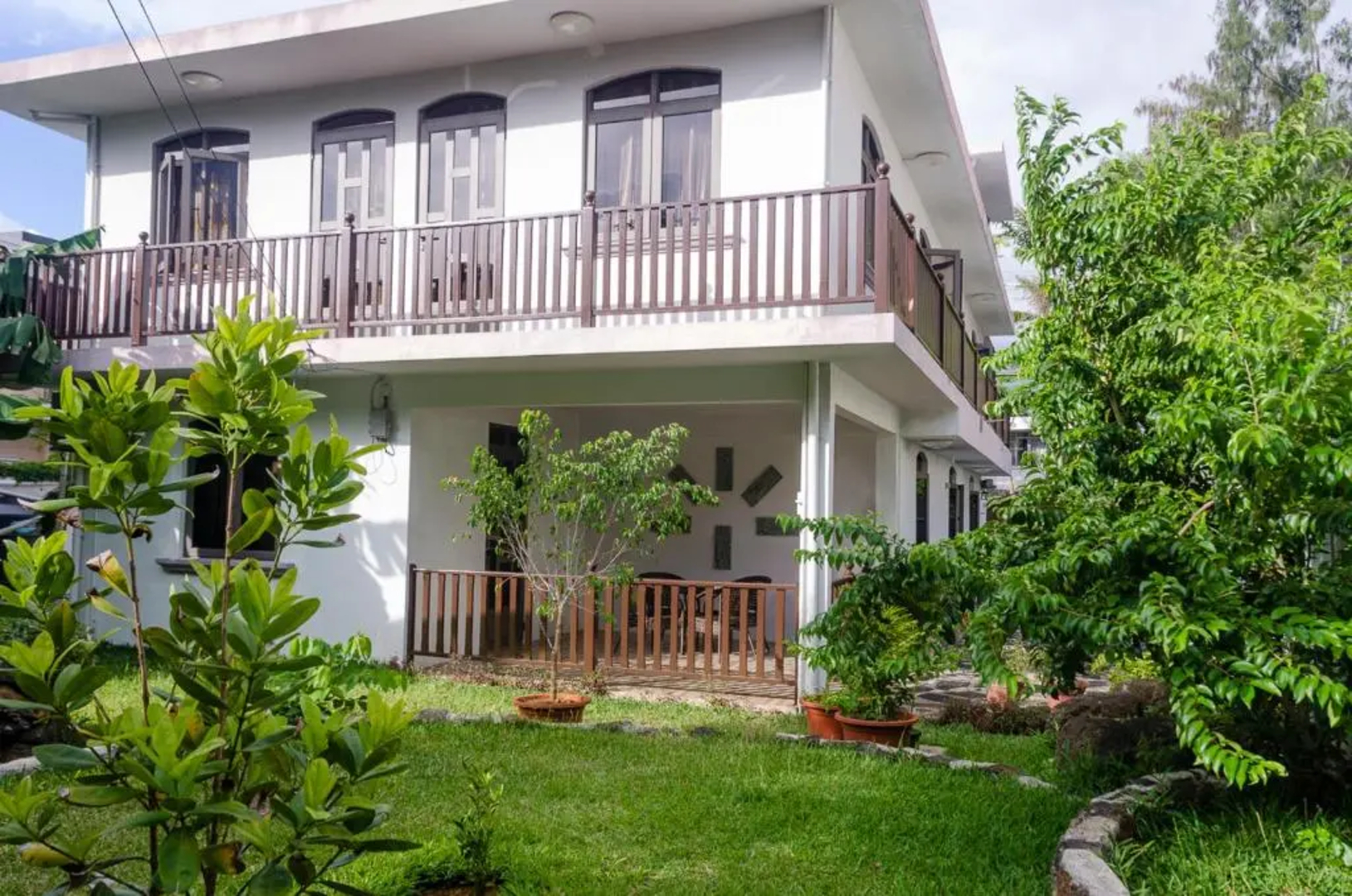 R&G Justlikehome Apartments