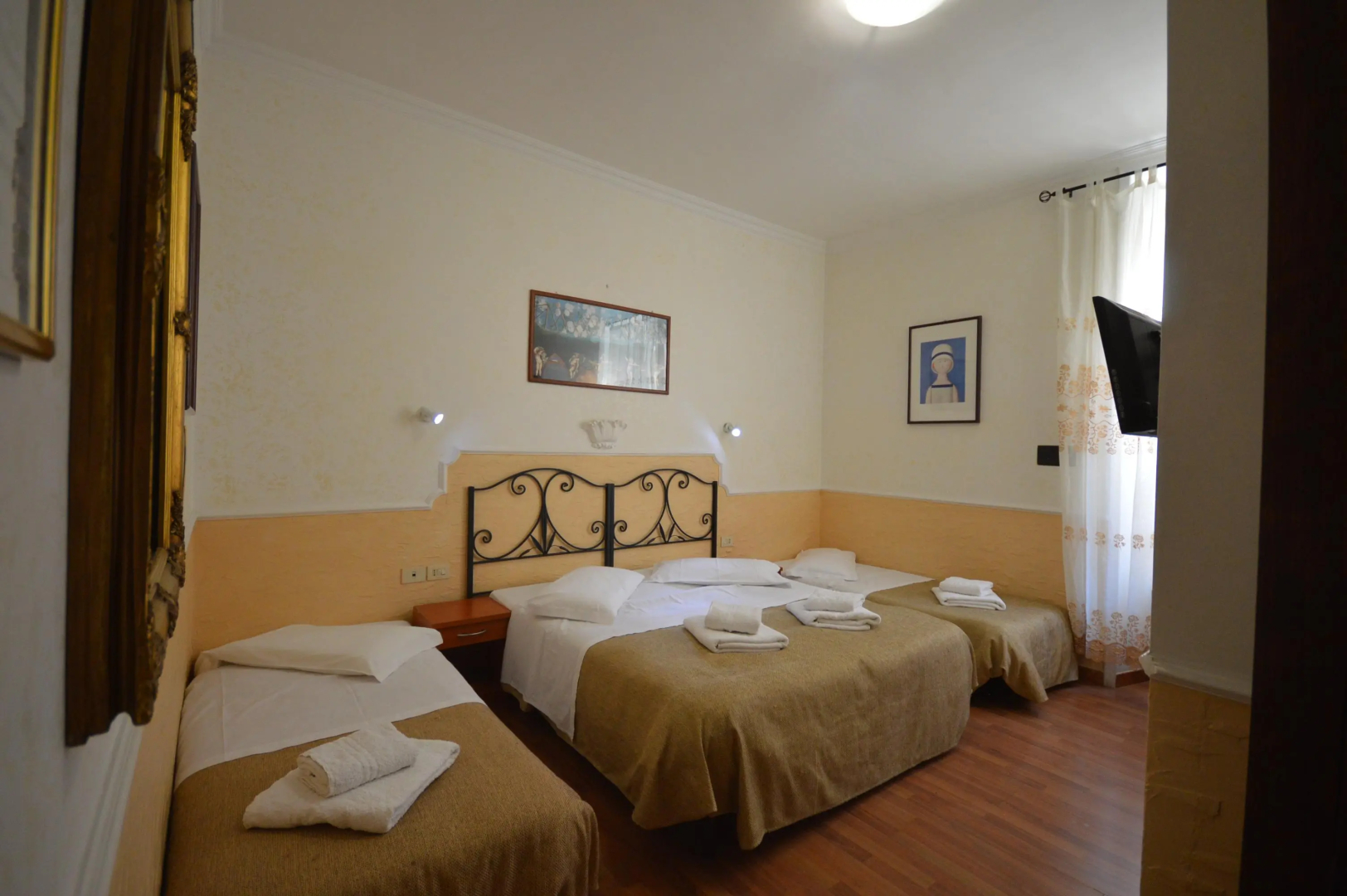 Hotel Alexis