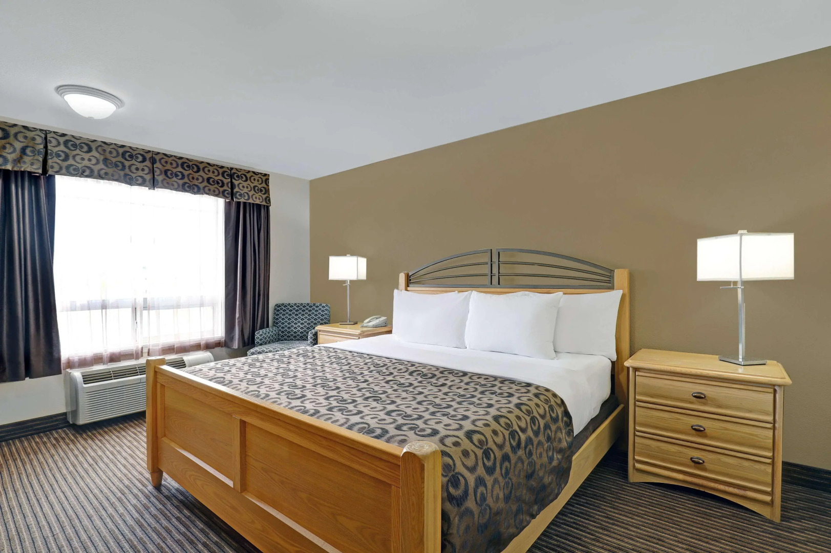 SureStay Plus Hotel by Best Western Drumheller