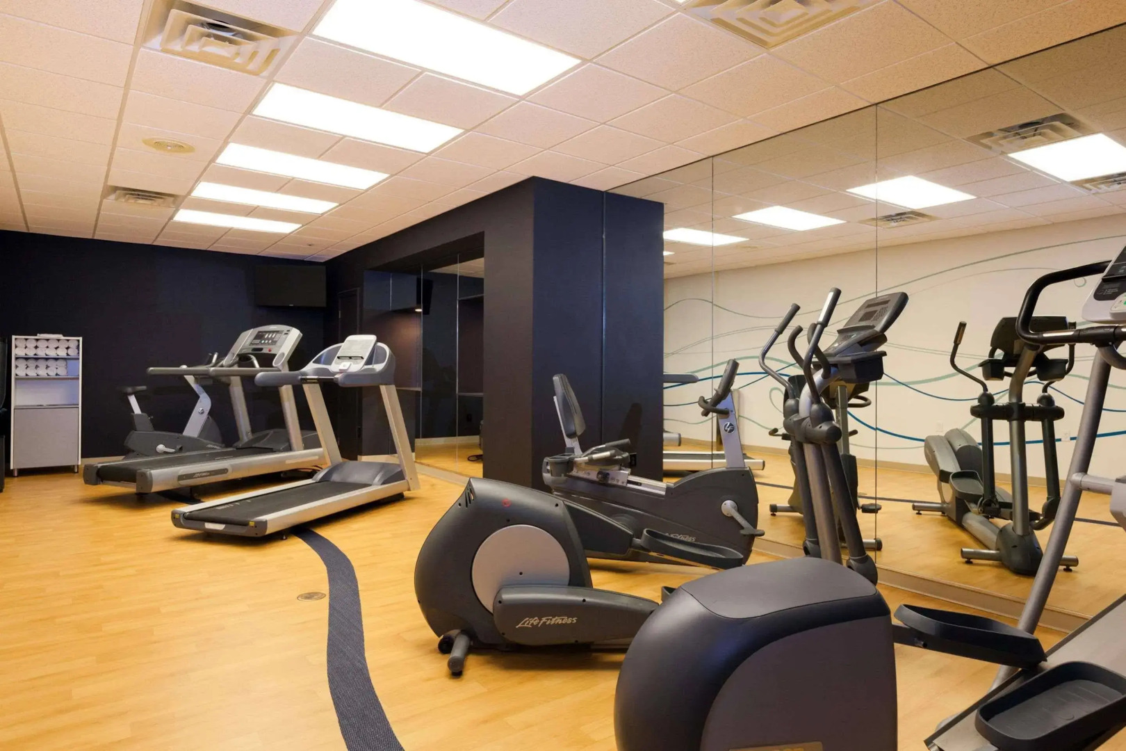 Wyndham Dallas Suites - Park Central