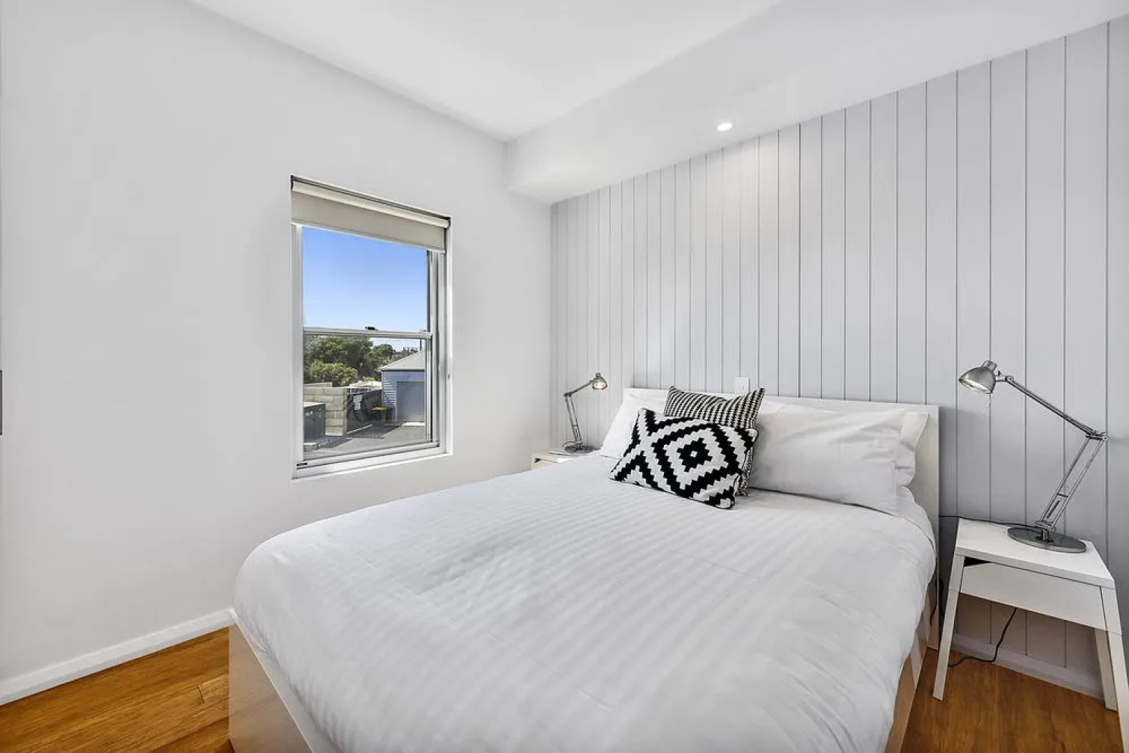 Aloha Waterfront Properties