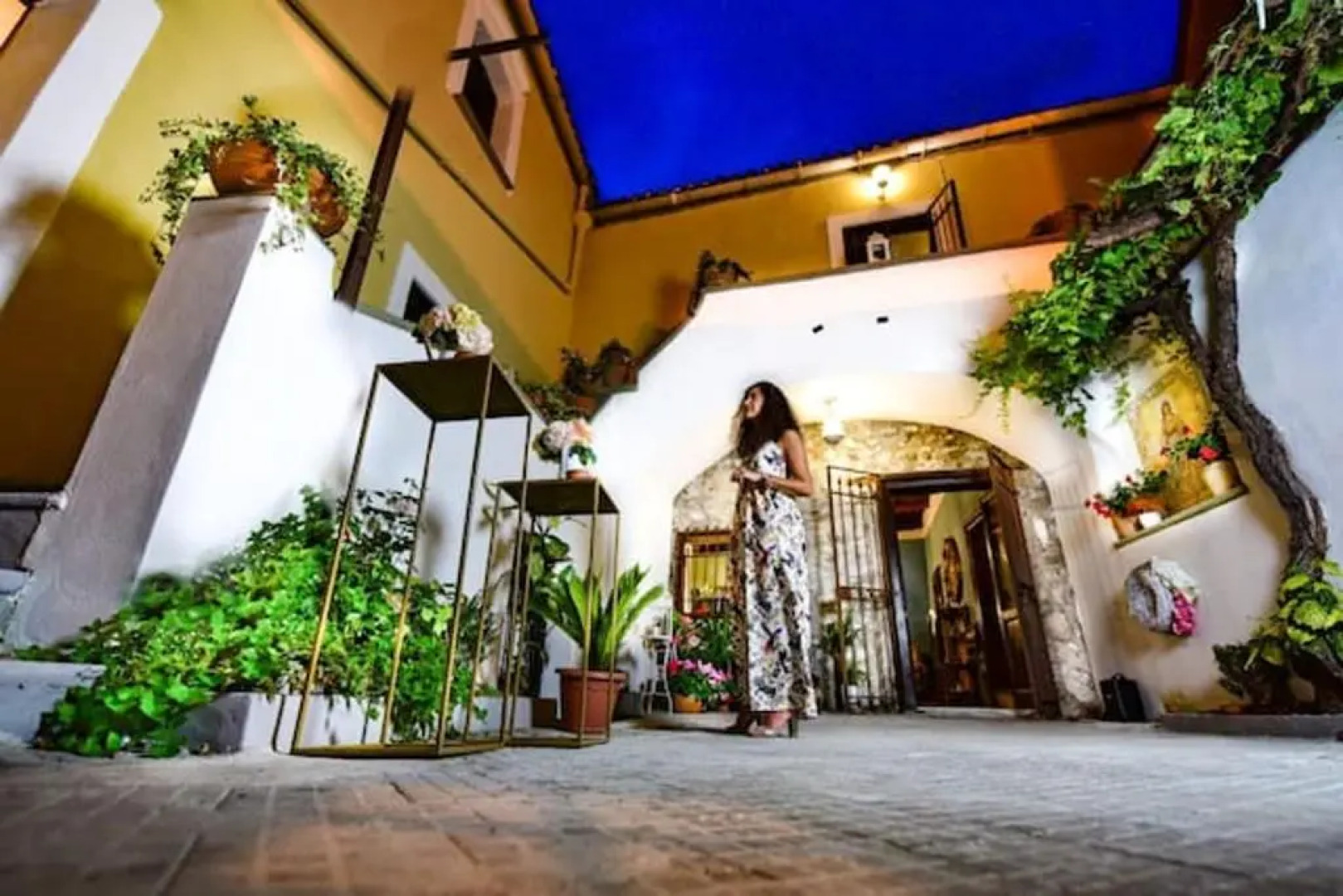 2 bedrooms house with sea view enclosed garden and wifi at Francolise