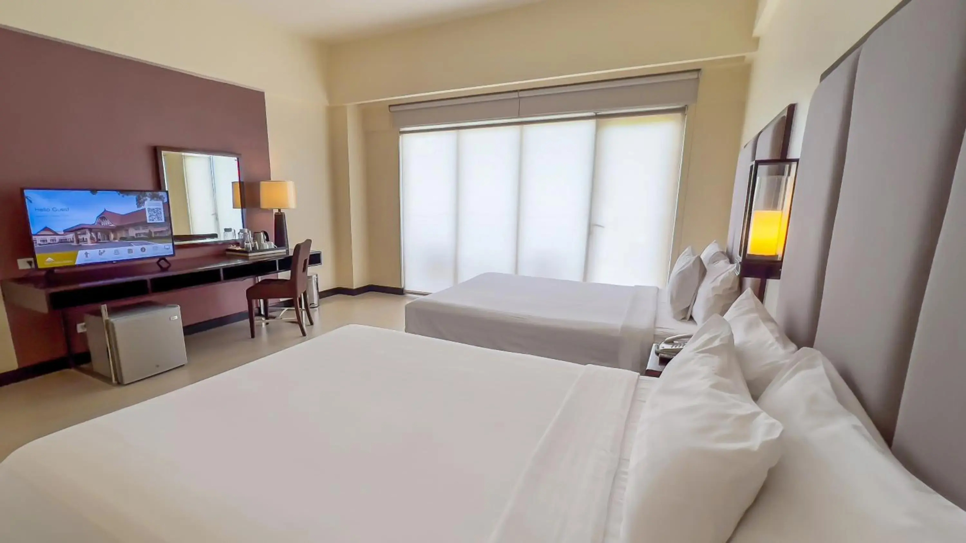 Taal Vista Hotel