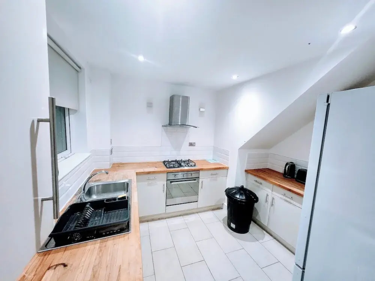 Bas Charming 3 Bedroom House