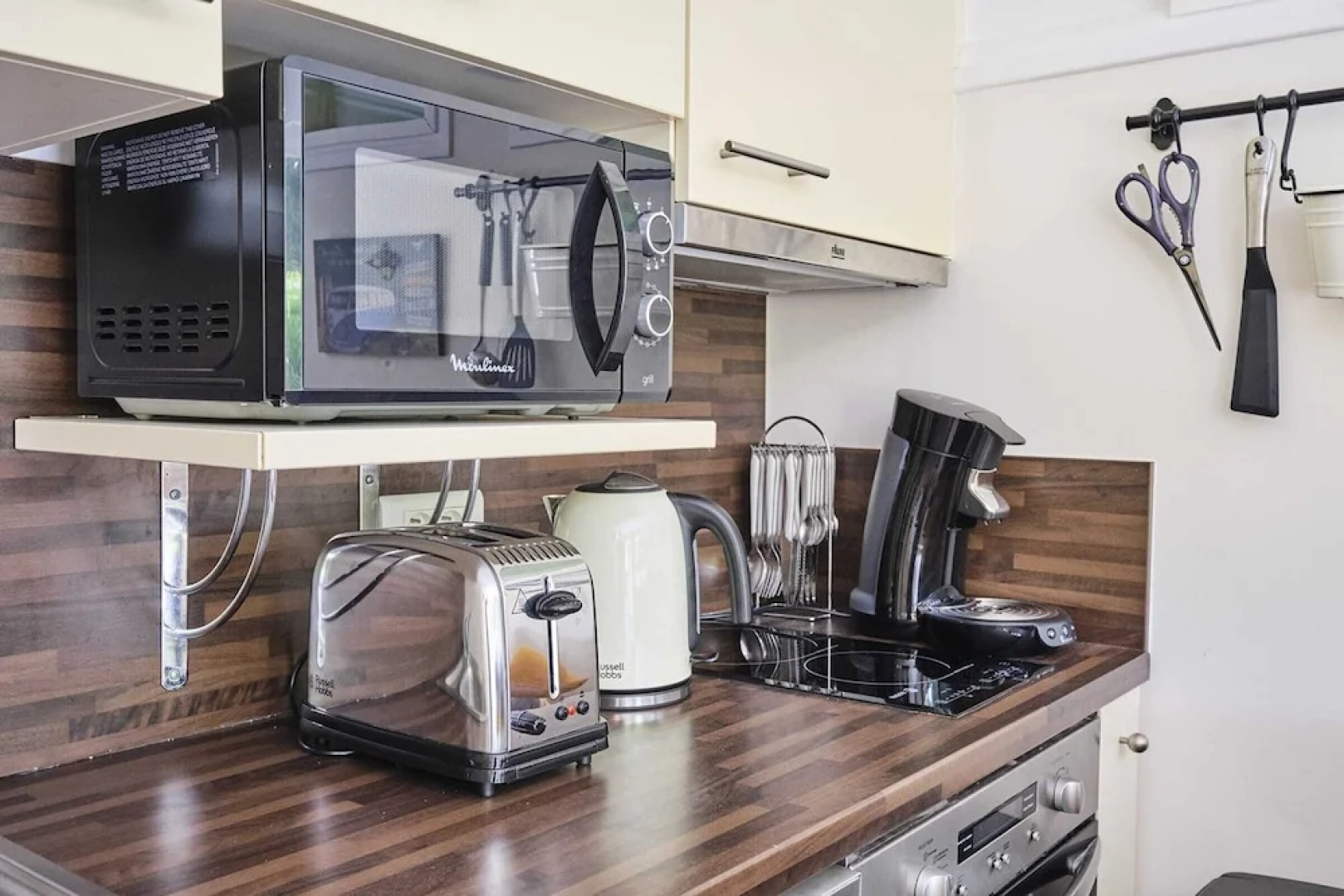 Cabana beach Golf and Pool by GuestReady