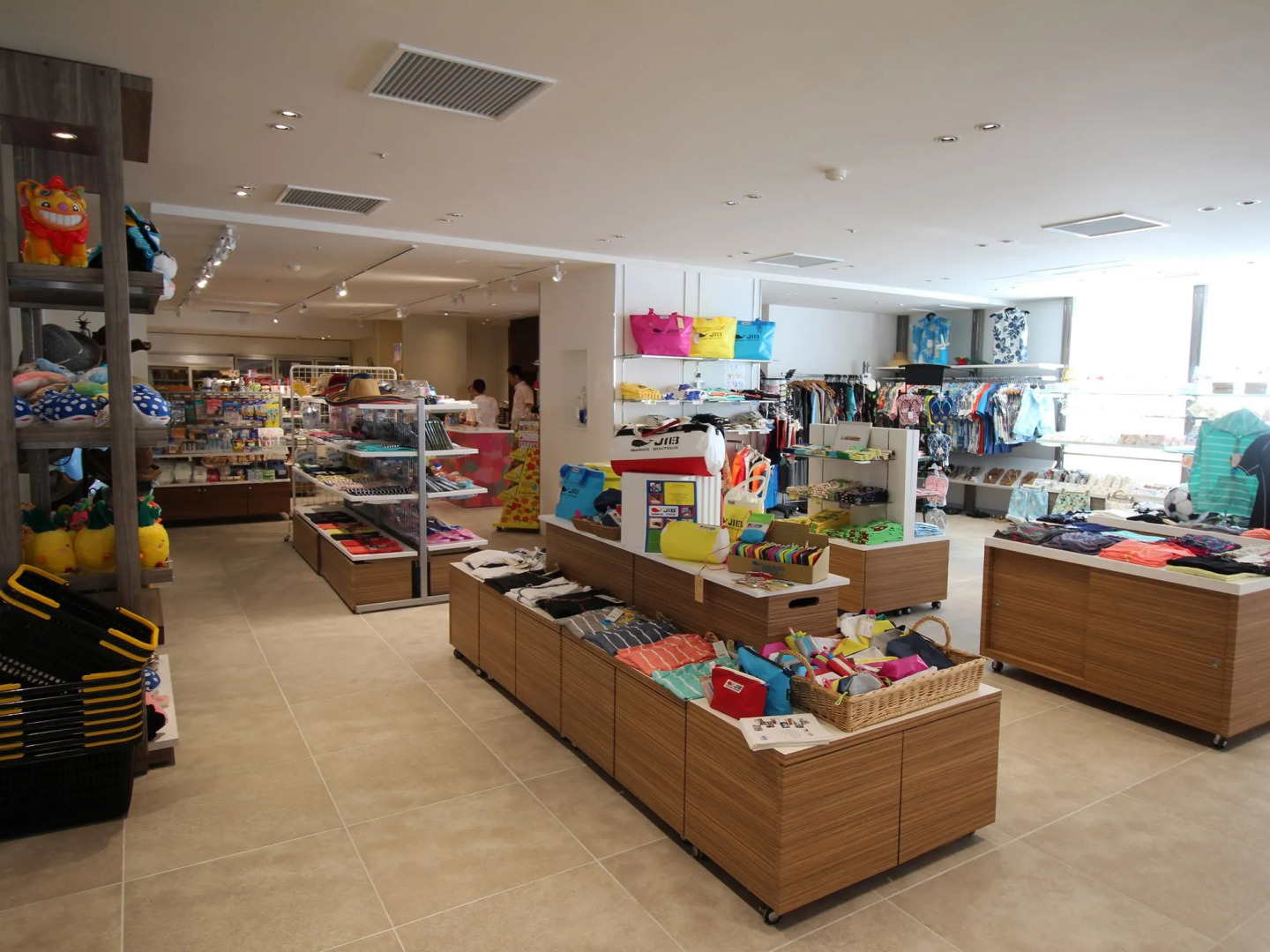 Sheraton Okinawa Sunmarina Resort