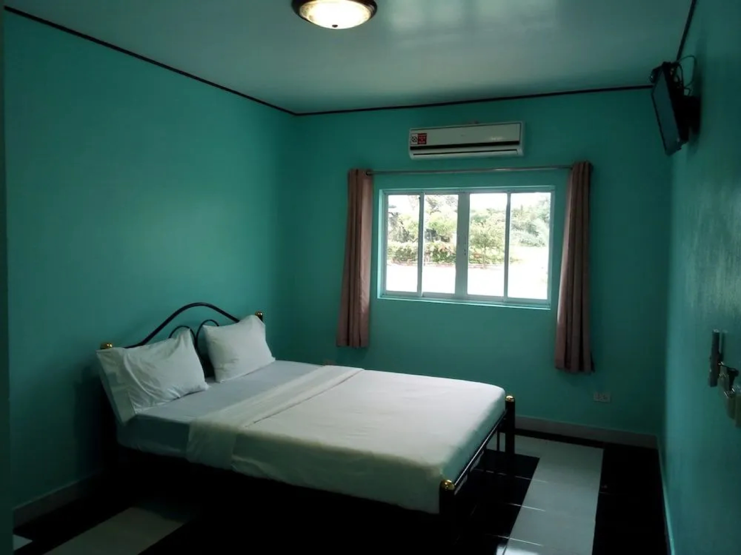 Onanong Resort