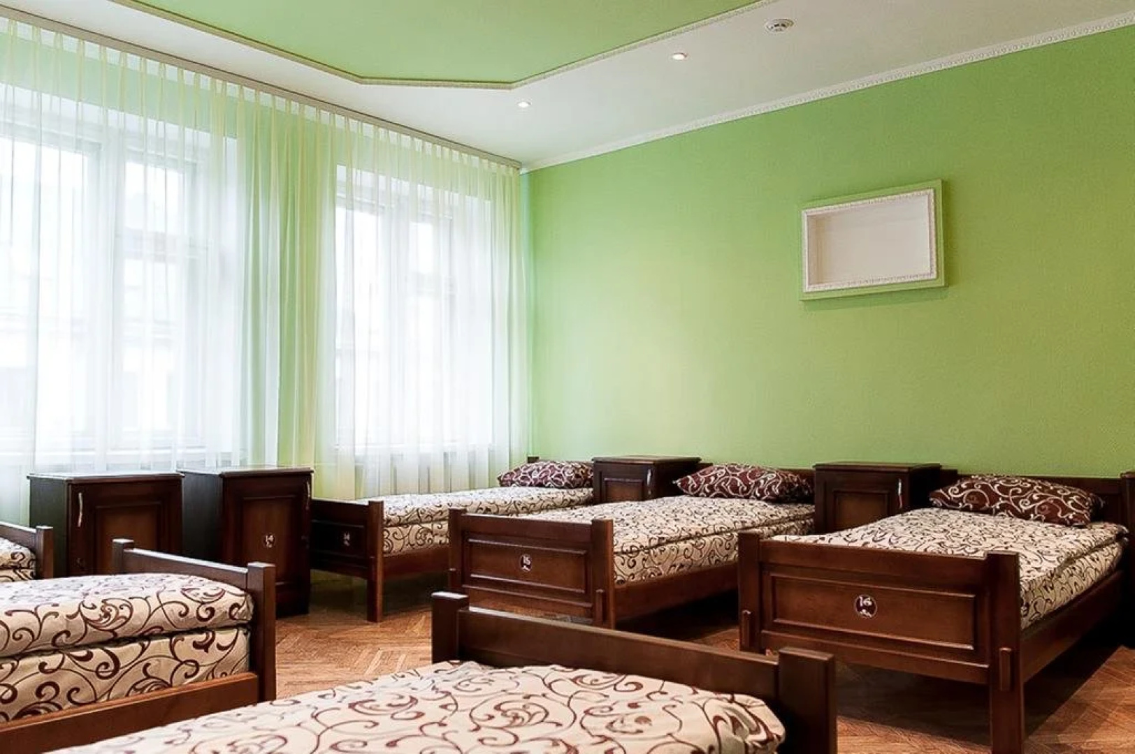 Hostel Druzi