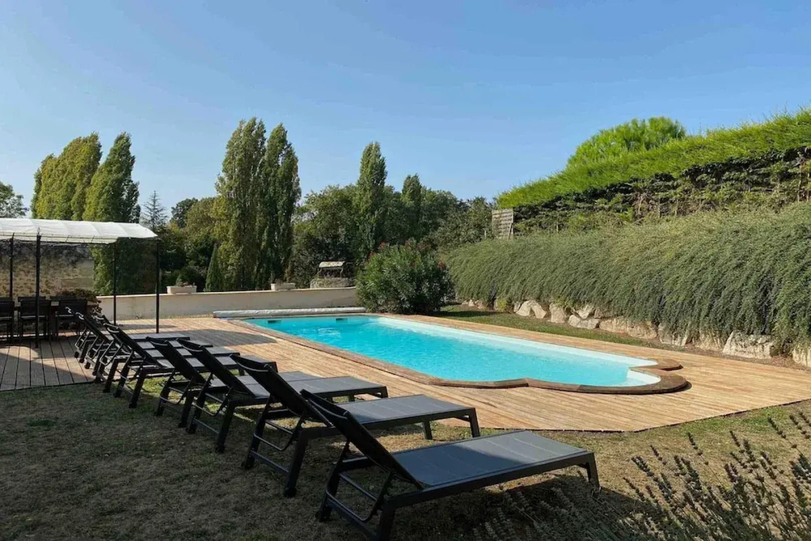 Villa With Pool in Dordogne Countryside