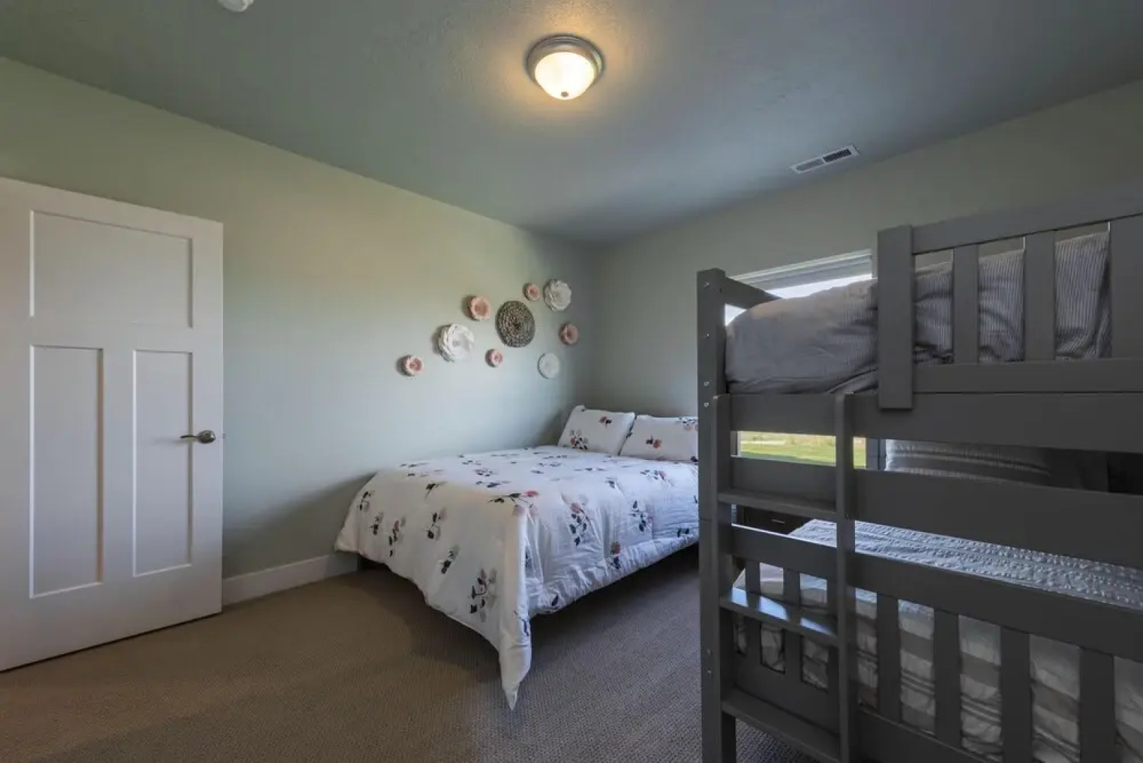 Lotus Lodge With Bear Lake Luxury Rentals