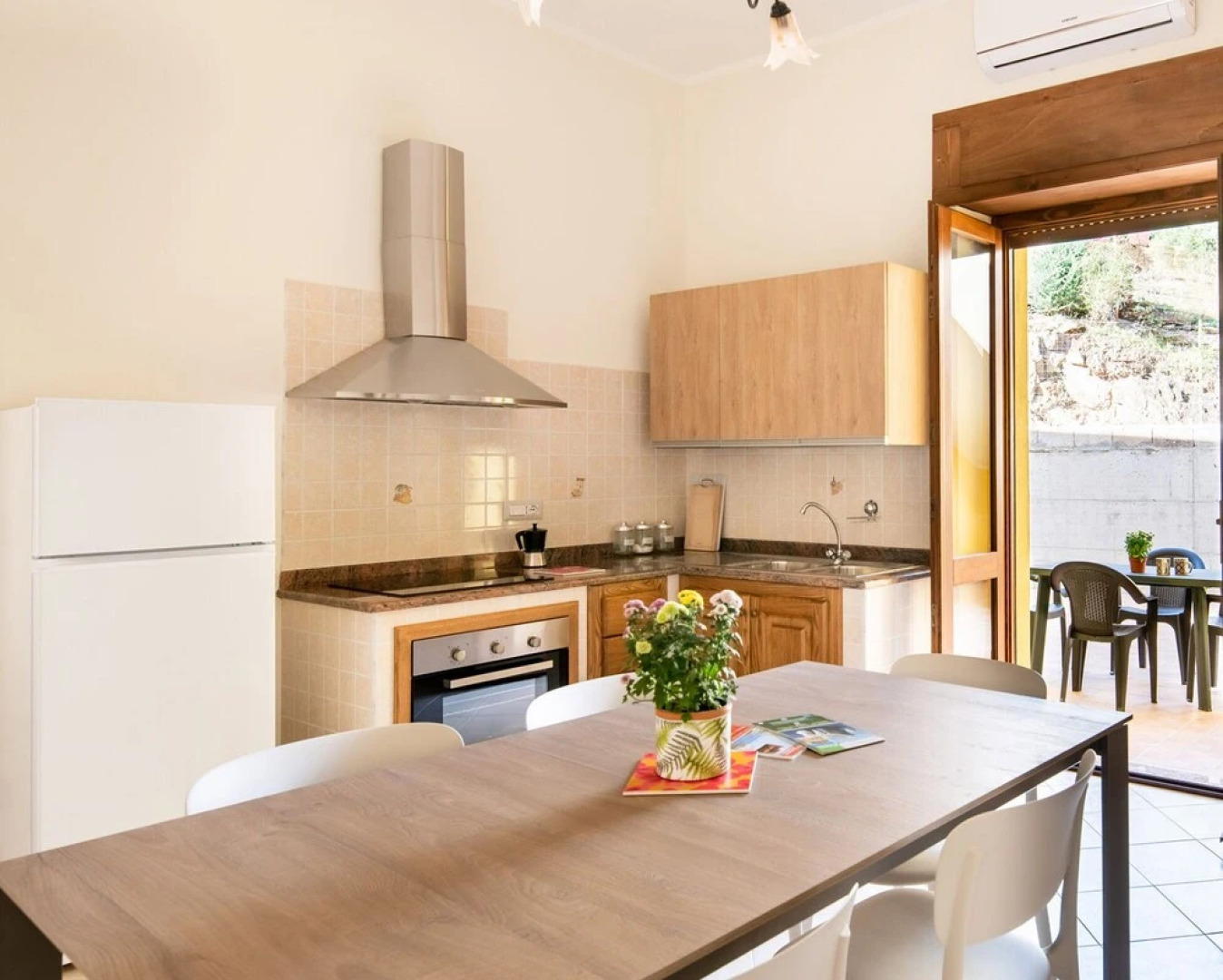 Welcomely - Vico Giordano Bruno 27