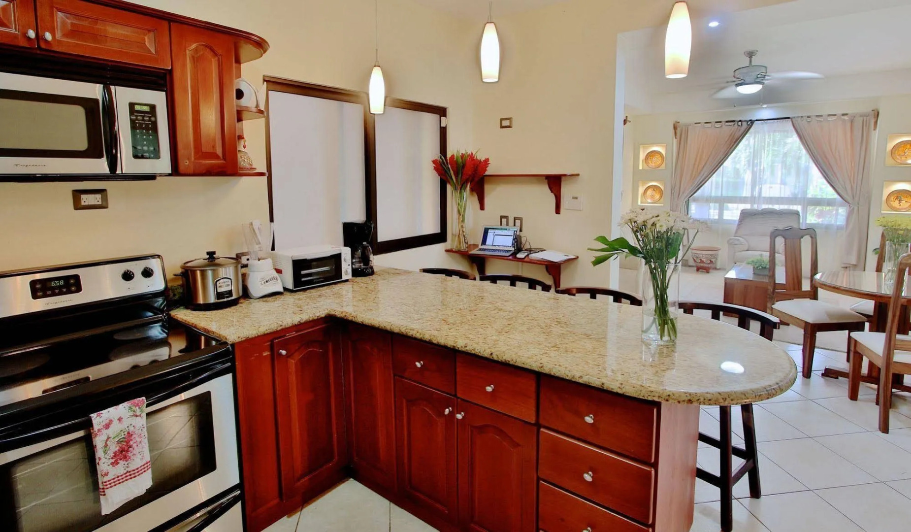 The Oaks Tamarindo Condominiums