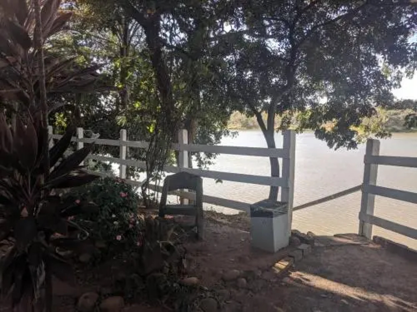 Pousada Canto do Rio