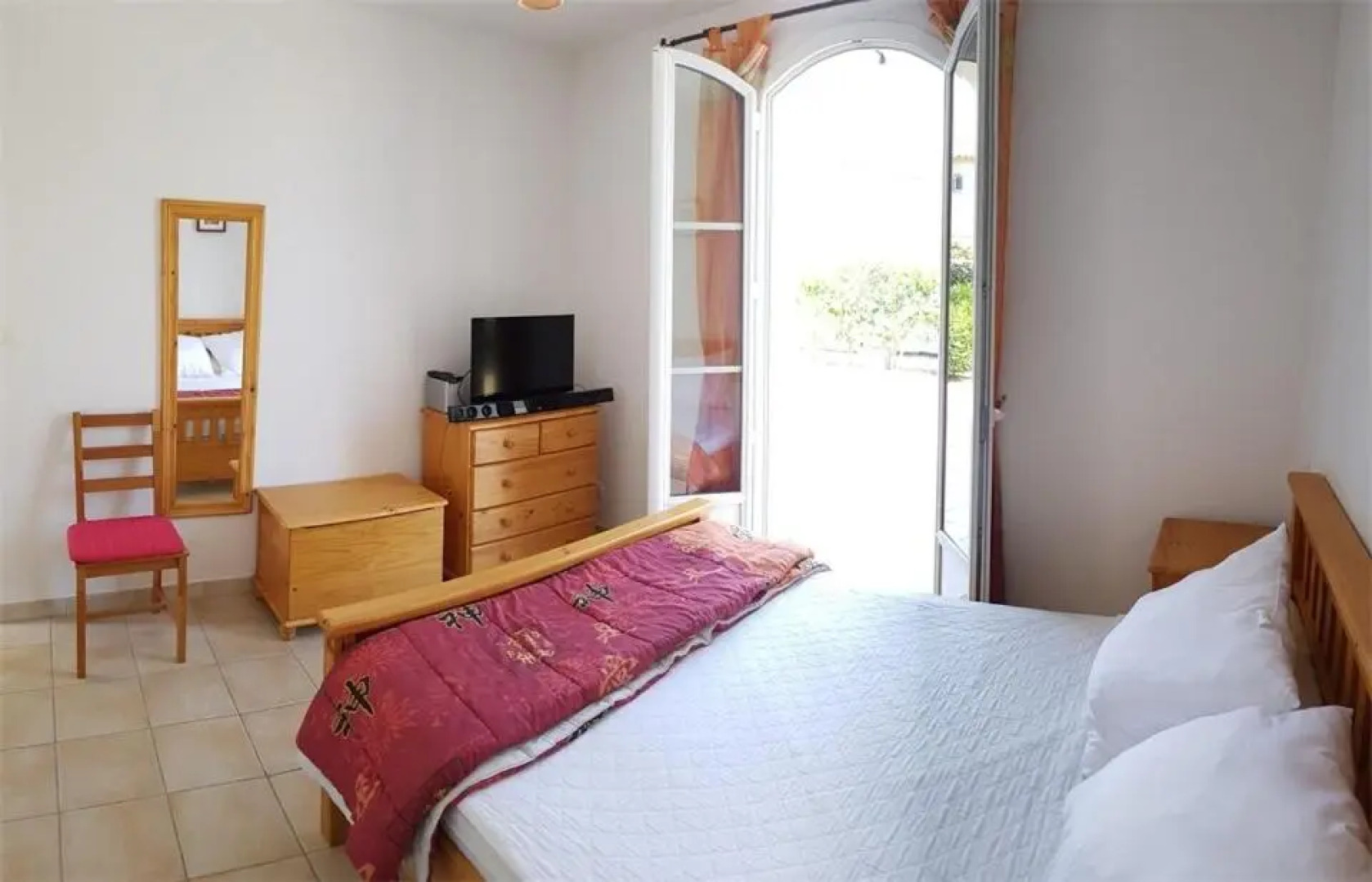 GB3-42 : NARBONNE-PLAGE : Villa 4 pièces 7 couchages avec piscine privative