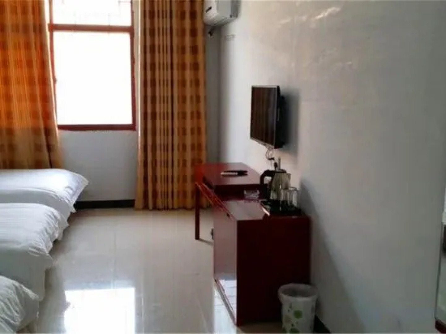 Junyue Tiantang Boutique Hotel