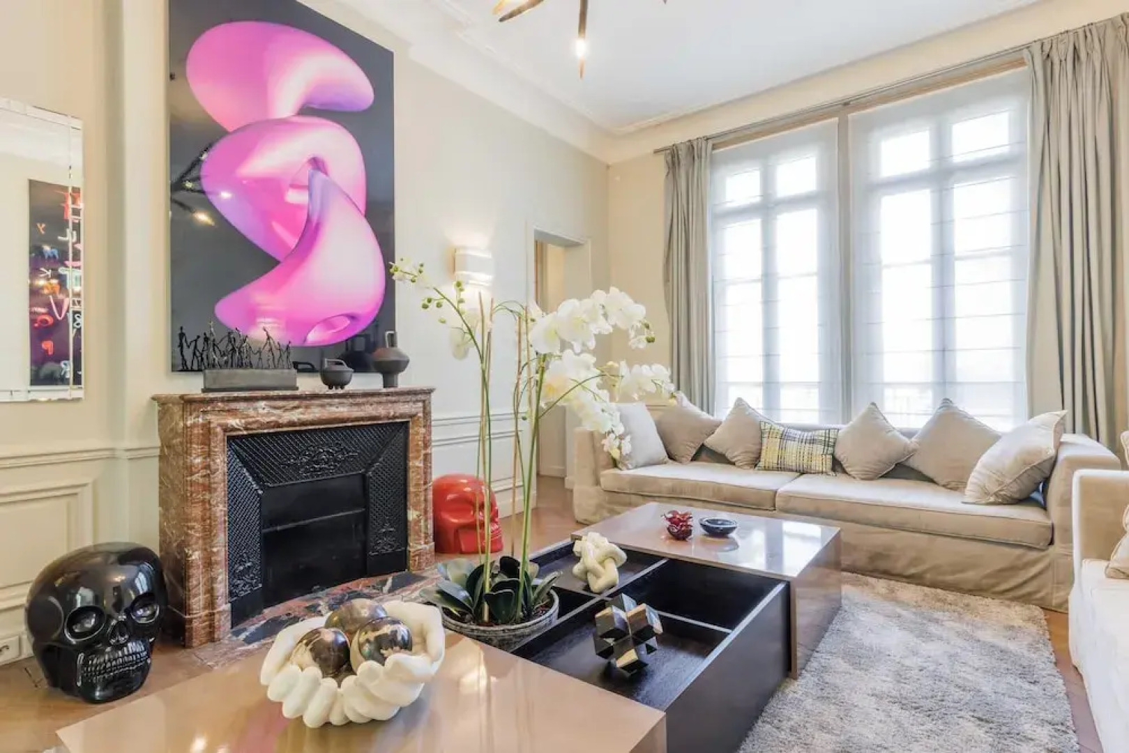 Luxury Mansion With Garden in Heart of Neuilly